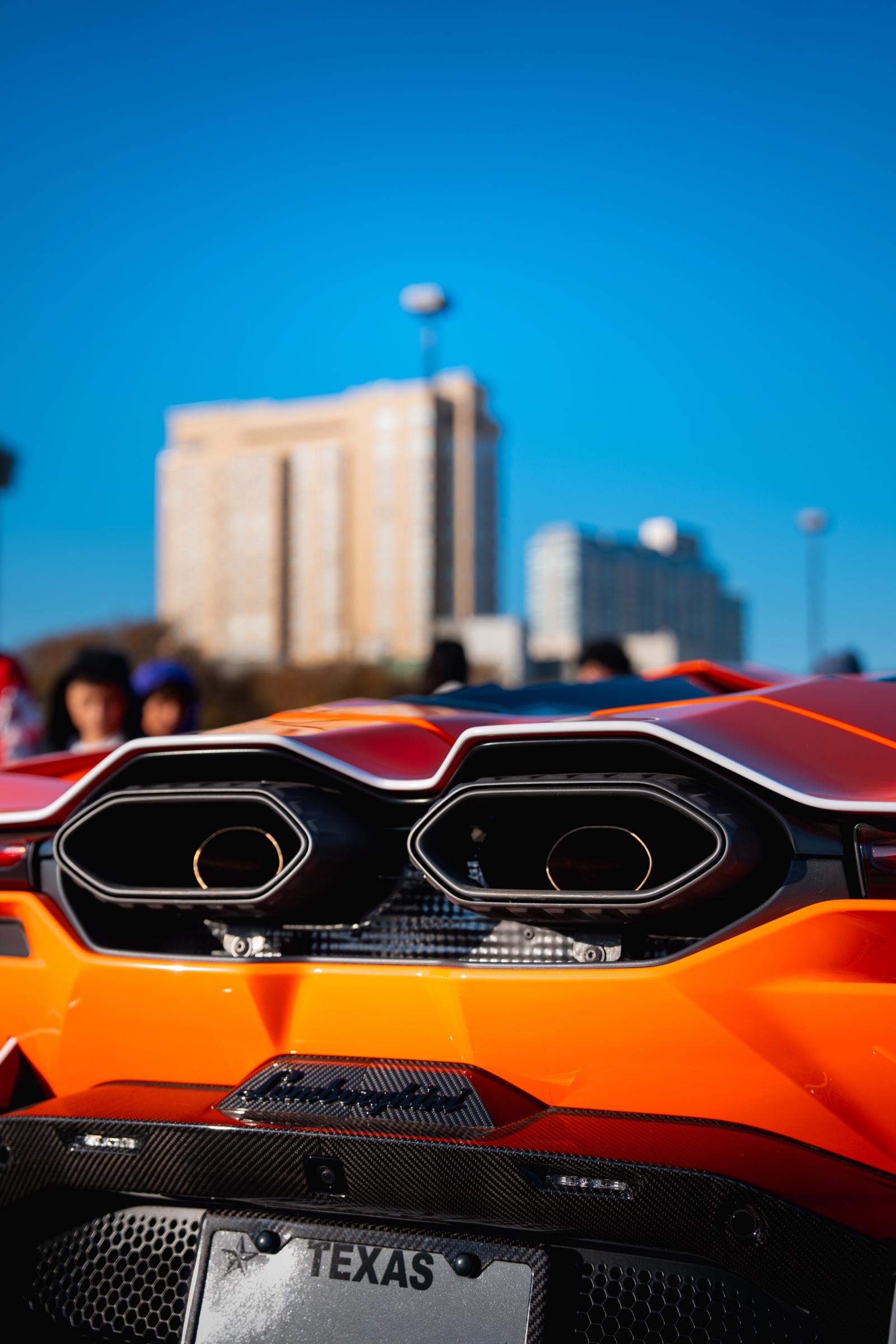 Lamborghini Revuelto exhaust