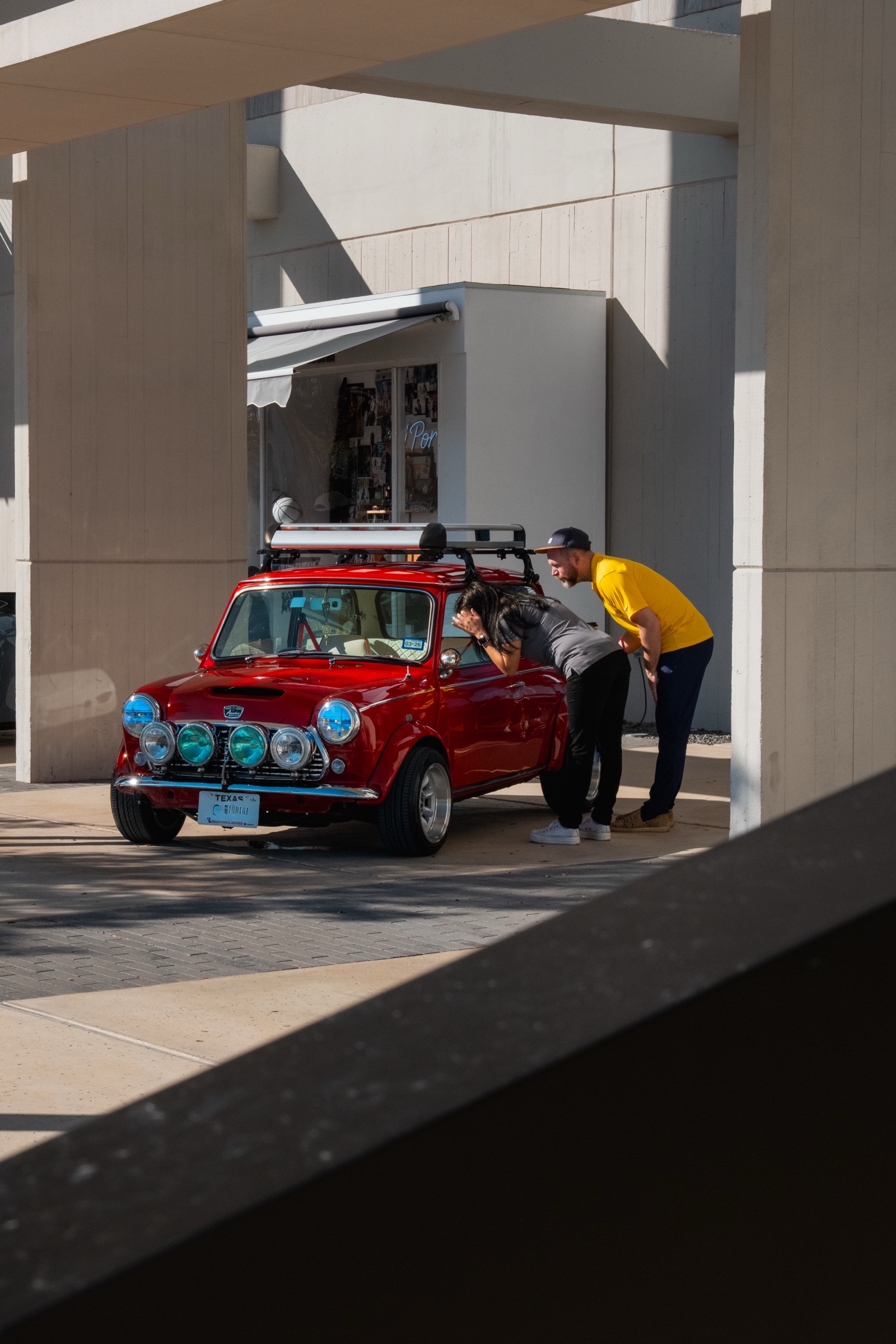 Classic Mini with admirers